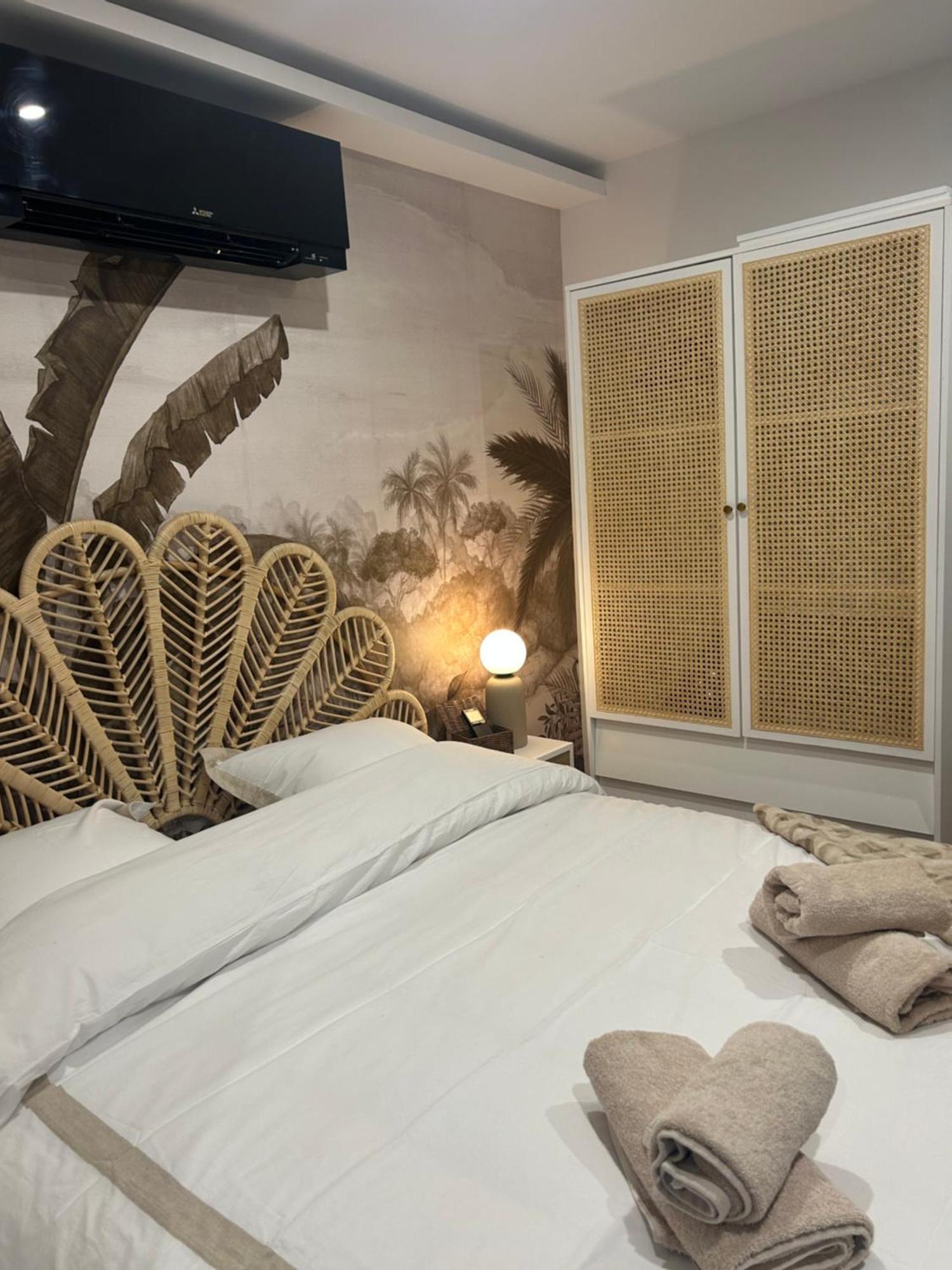 Studio Prestige Avec Terrasse Le Chene Dore Au Coeur Du Centre Touristique Cite Des Loisirs 200 M Du Galaxie,Face Au Snowworld Parking Gratuit Privatif Amnéville Exterior foto